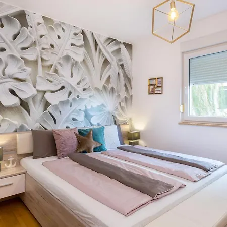 Ewa Apartman *